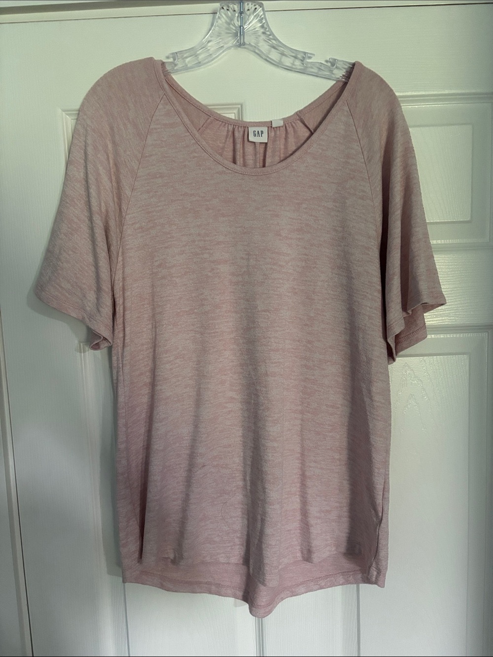 GAP Women’s Dusty Pink Short Sleeve Scoop Tee